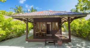maldiv-filitheyo-island-resort-deluxe-4